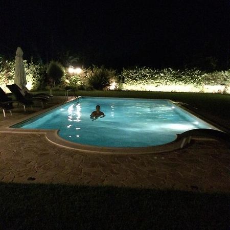 Renaissance Holidays Villa Nea Kallikrateia Bagian luar foto
