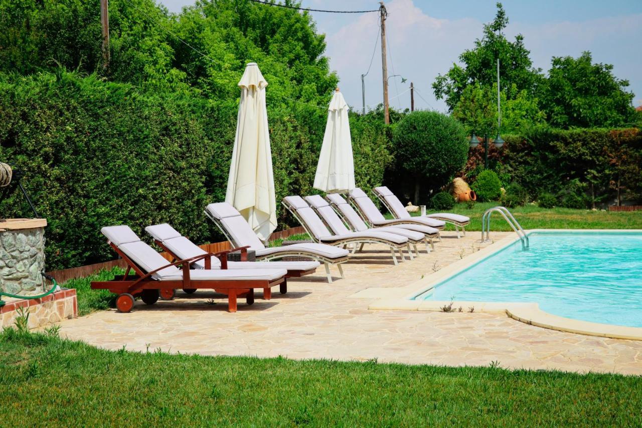Renaissance Holidays Villa Nea Kallikrateia Bagian luar foto