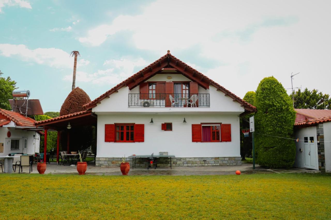 Renaissance Holidays Villa Nea Kallikrateia Bagian luar foto