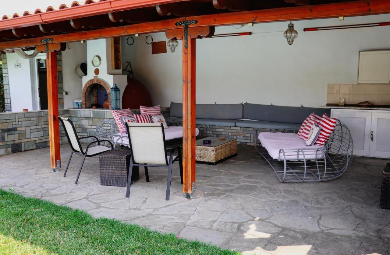 Renaissance Holidays Villa Nea Kallikrateia Bagian luar foto