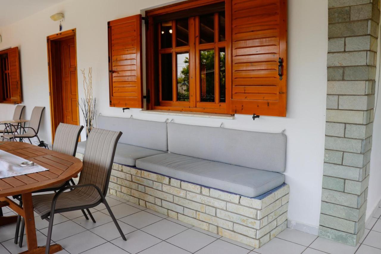 Renaissance Holidays Villa Nea Kallikrateia Bagian luar foto